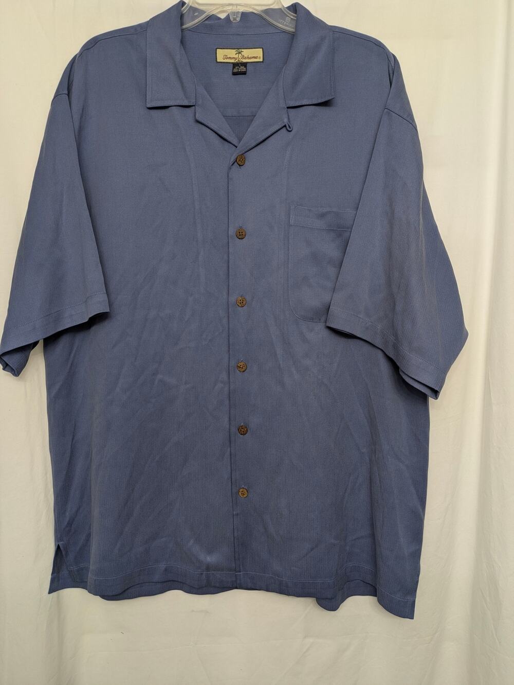 Tommy Bahama Men’s L Blue 70% Silk Camp Shirt Short Sleeve Herringbone